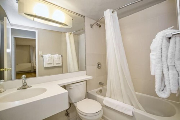 Bathroom Interior Photo