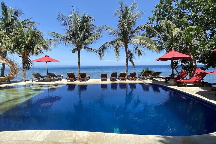 Pools & Facilities