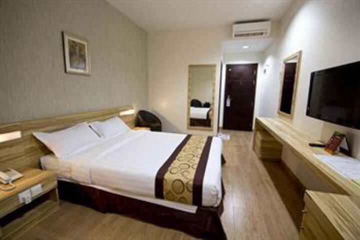 Inside Room Photo