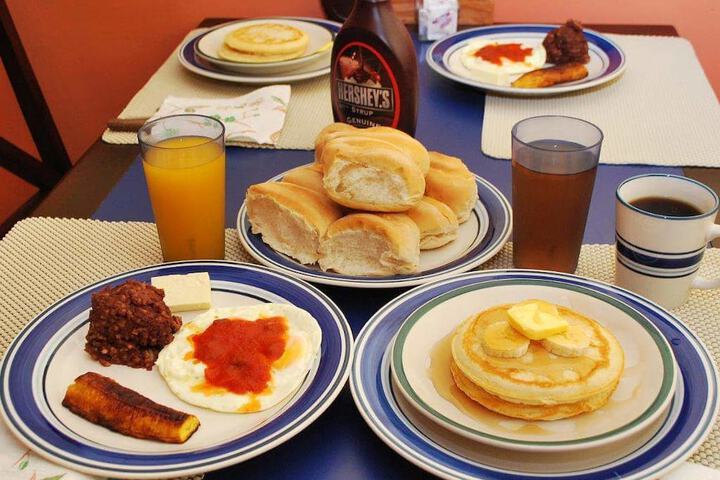 Breakfast/Coffee Service 7 of 11