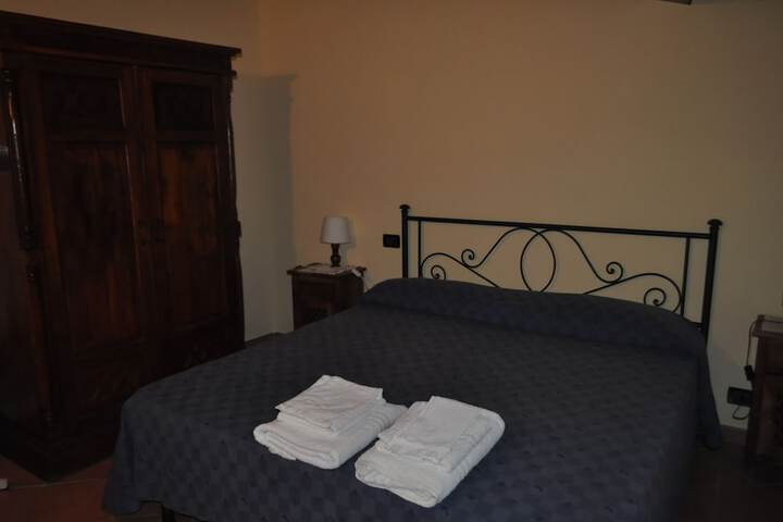 Room 17 of 50
