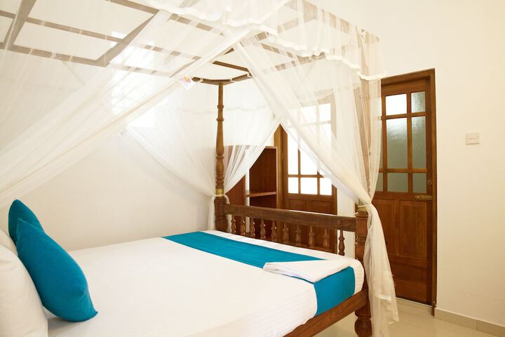 Room 4 of 71