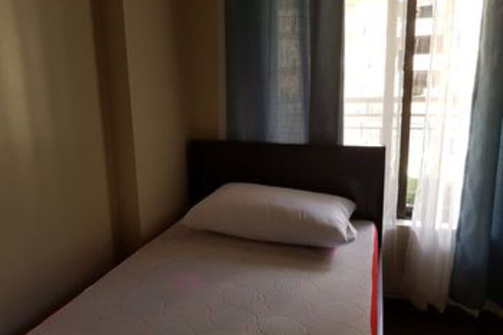 Room 10 of 41
