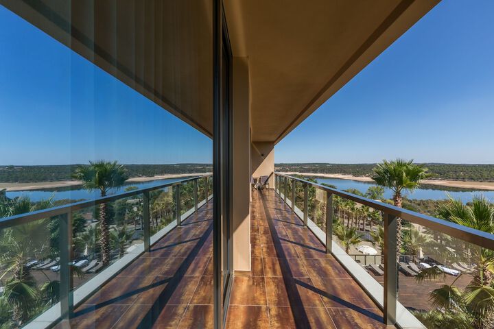 Terrace/Patio 48 of 118