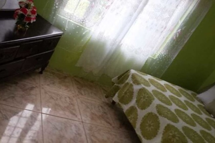 Room 10 of 30