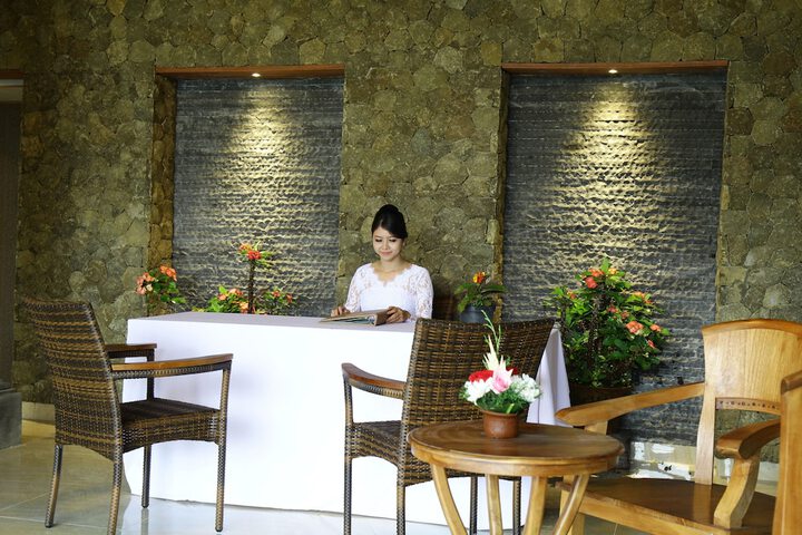 Hotel Interior 3 of 28