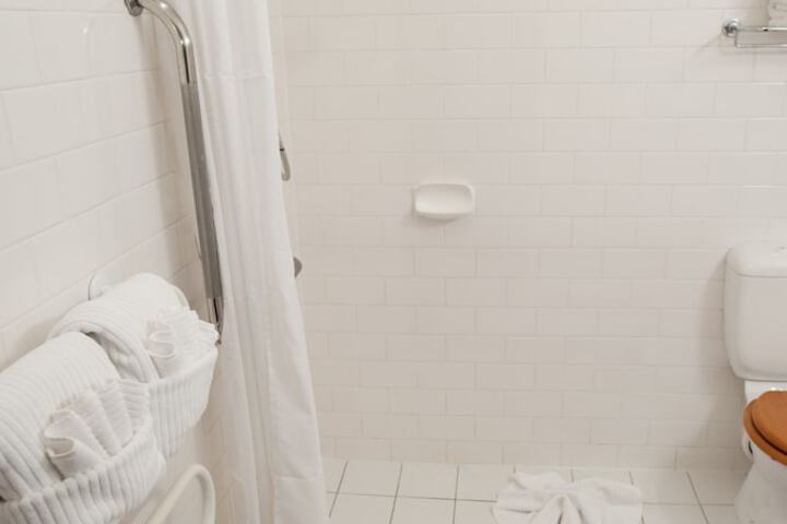 Bath Interior