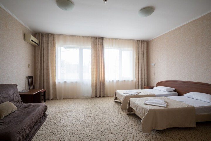Room 17 of 47