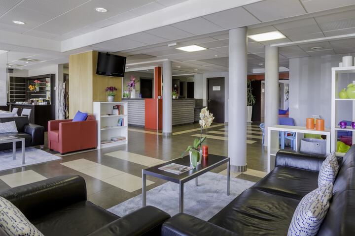Lobby Entry