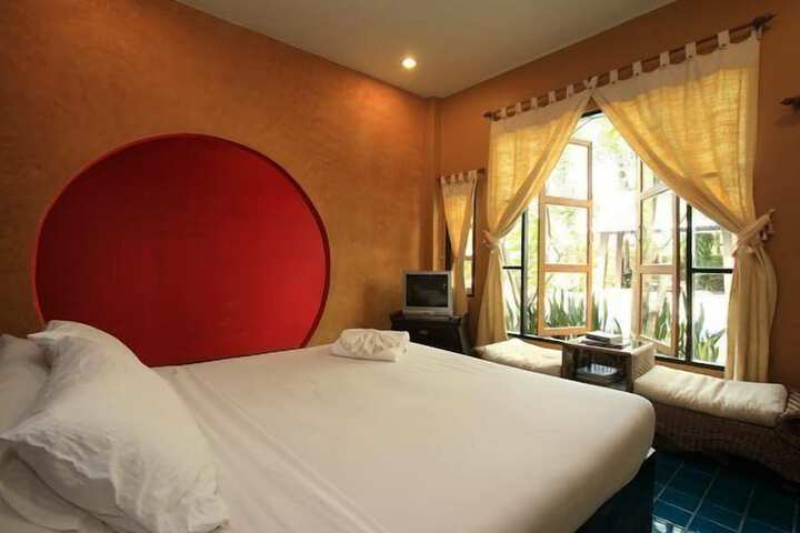 Room 6 of 31