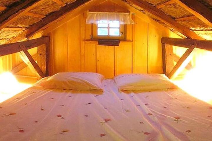Room 2 of 21