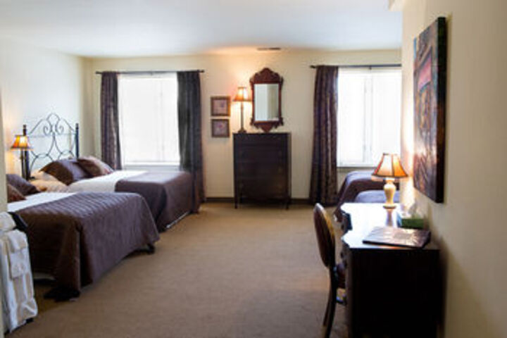 Room 9 of 20