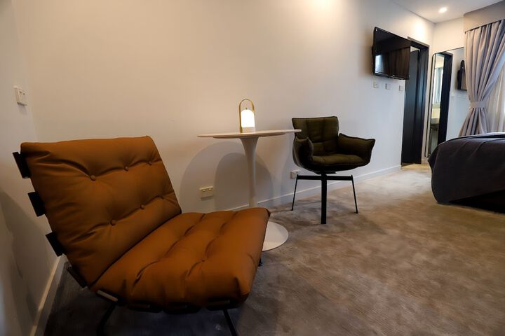 Room 18 of 60