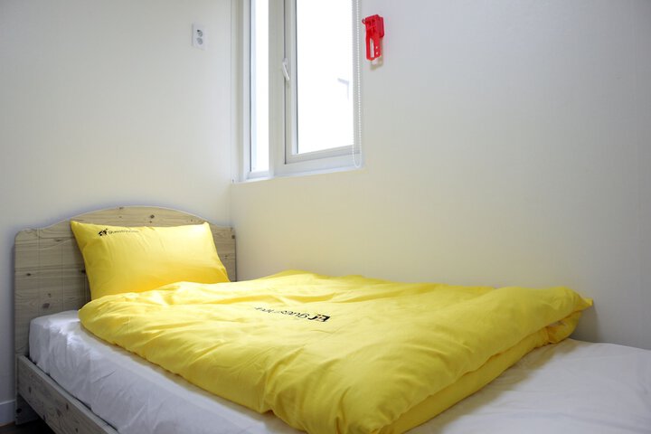Room 8 of 51