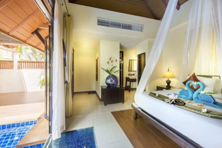 Room 30 of 114