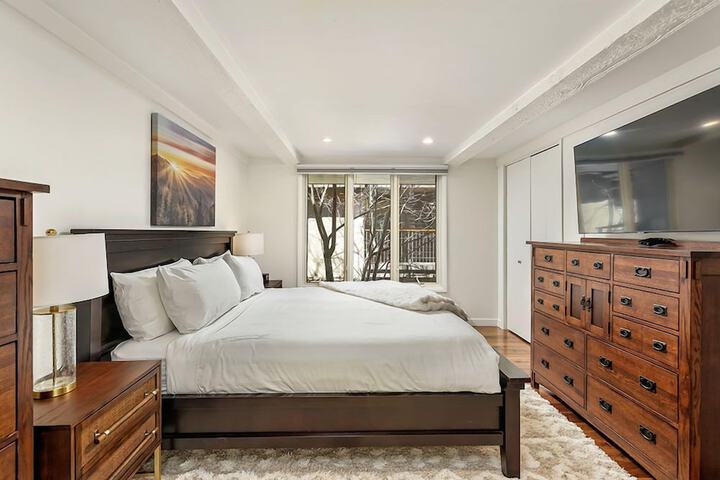 Room 10 of 193