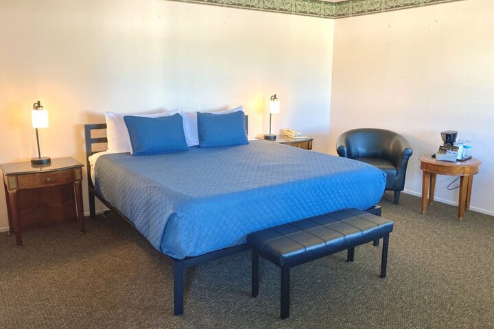 Room 28 of 135