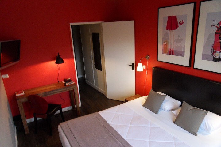 Room 20 of 90