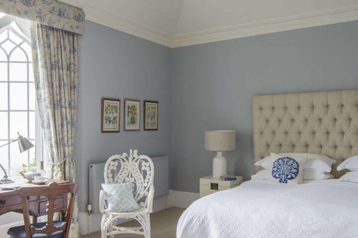 Room 6 of 35