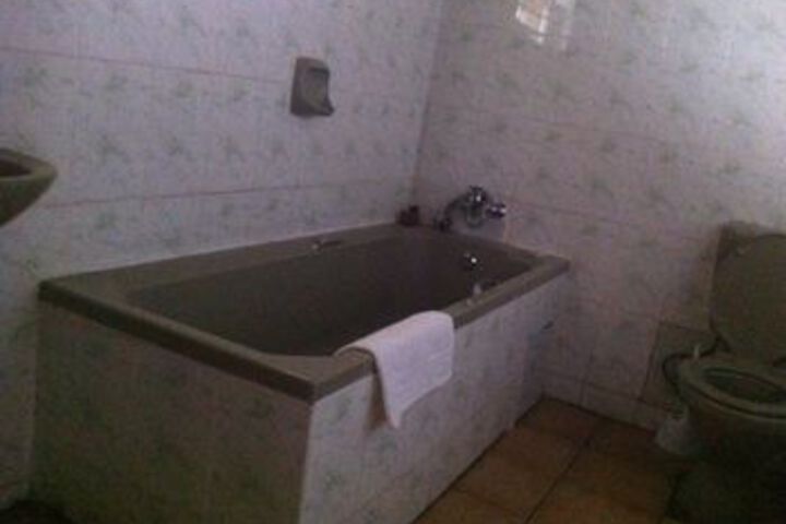 Room 7 of 53