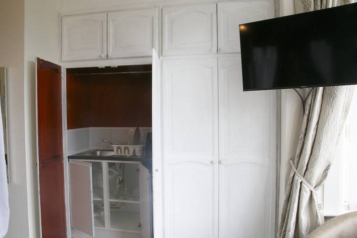 Room 59 of 174