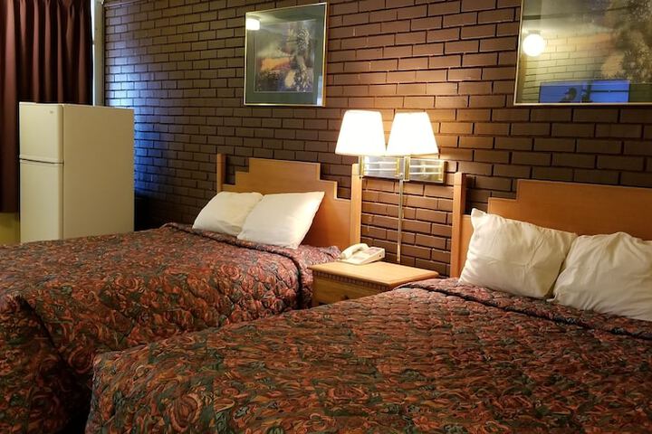Room 3 of 14