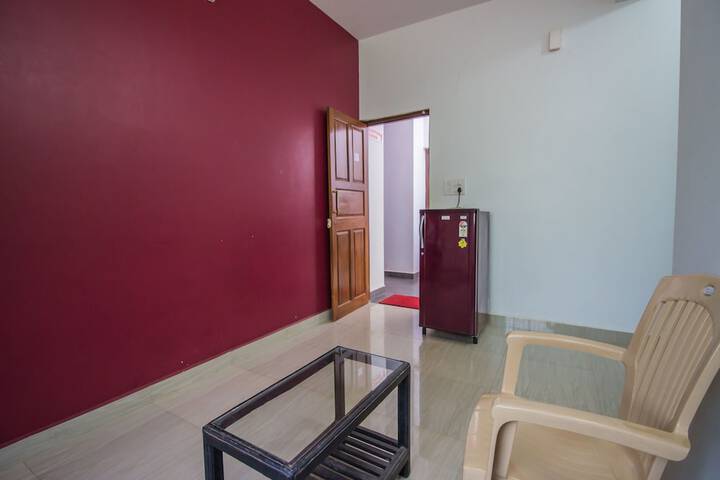 OYO 13147 HOME STUDIO WITH BALCONY MORJI