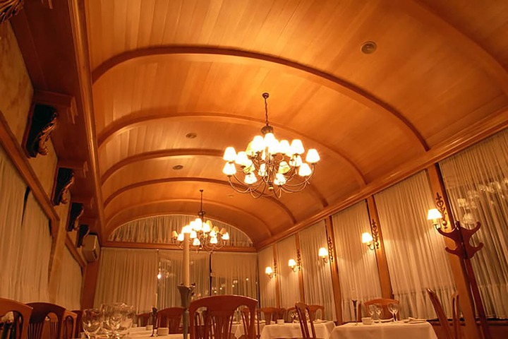 Food court