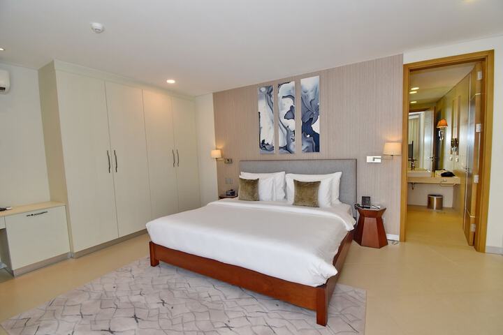 Room 29 of 120