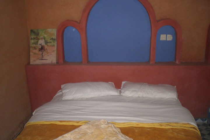 Room 8 of 62