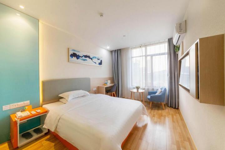 7 Days Inn Luan Yintai Department Store