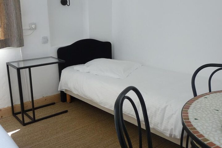 Room 22 of 43