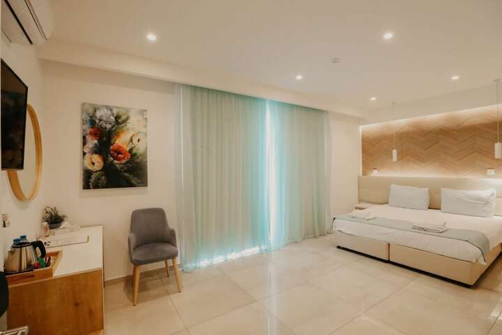 Room 18 of 50
