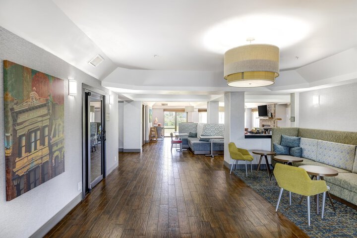 Lobby Entry
