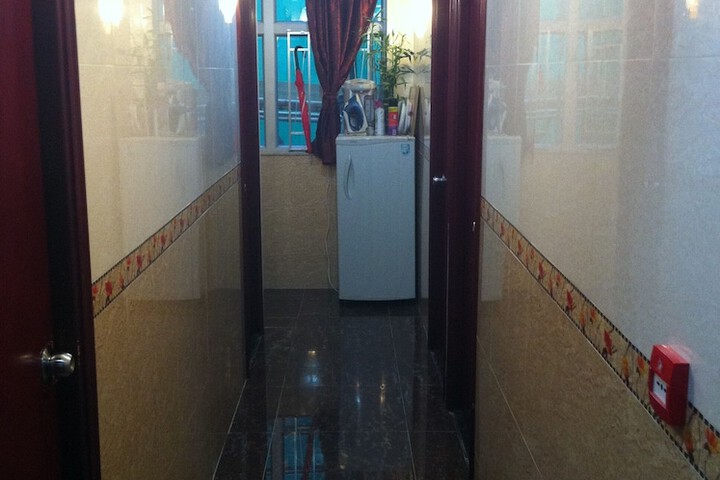 Ballroom/Hall 47 of 48