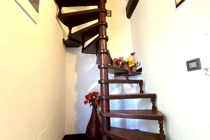 Room 15 of 74