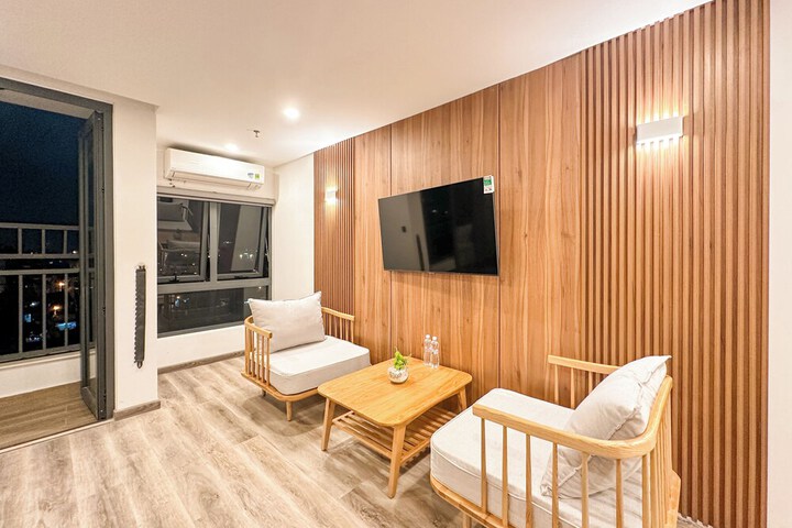 Room 43 of 62