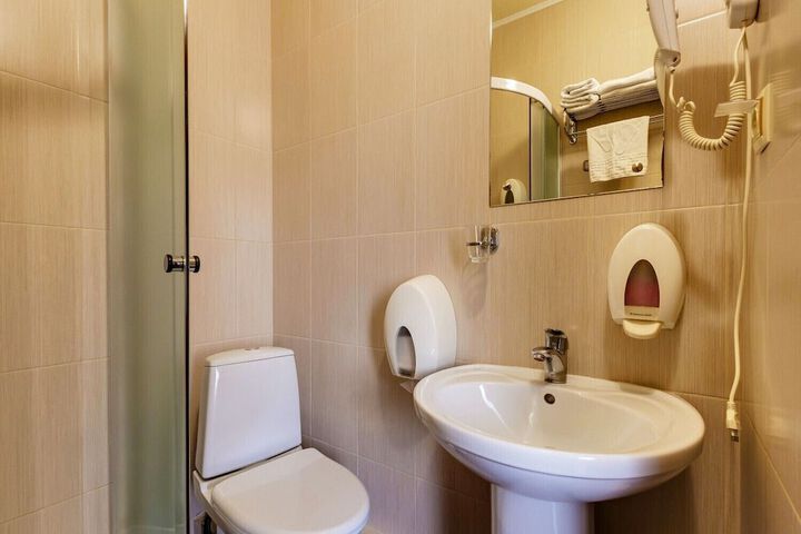 Room 14 of 20