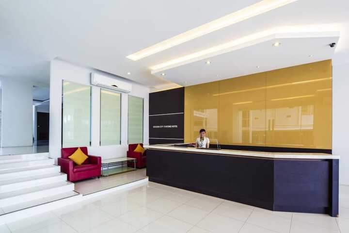 Hotel Interior 4 of 64
