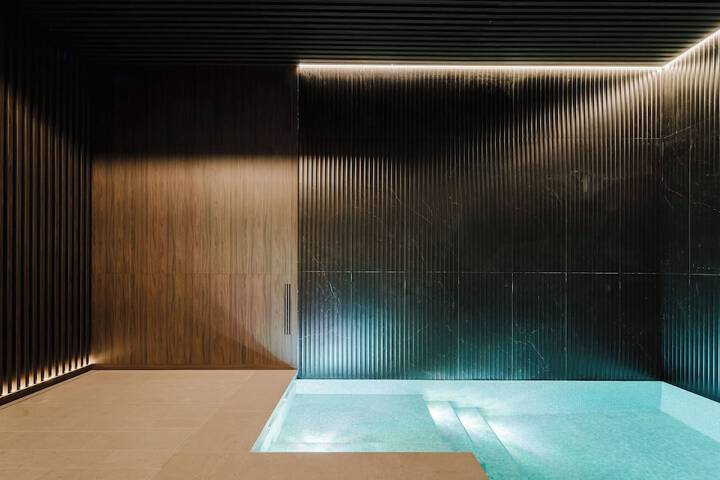 Pool 84 of 150