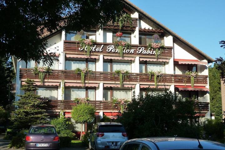 Photo 1