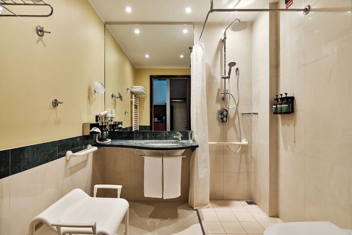 Clean Restrooms