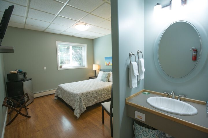 Room 14 of 61