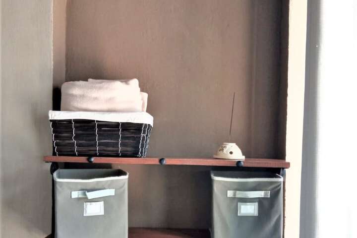 Room 12 of 123