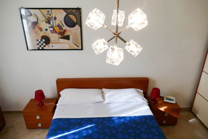 Room 14 of 61