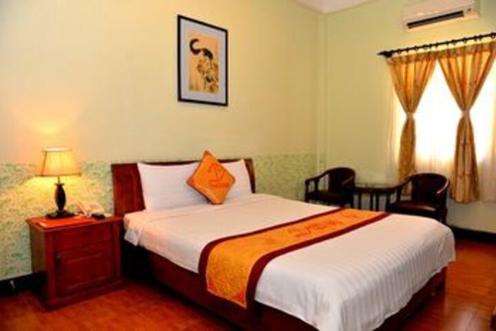 Room 7 of 22
