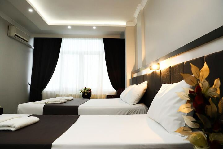 Room 10 of 54