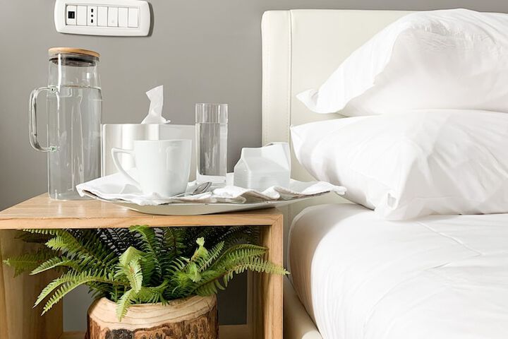 Room 12 of 37