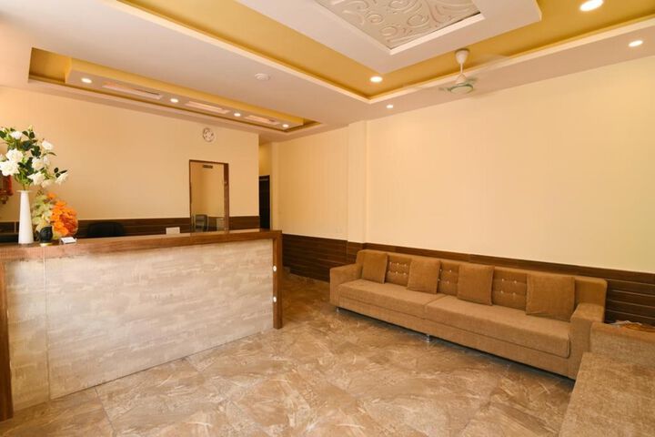 Hotel Interior 11 of 28