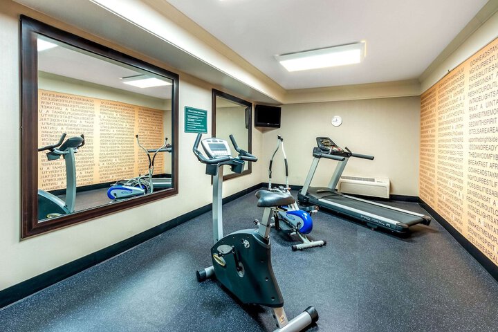 Hotel Gym Photos